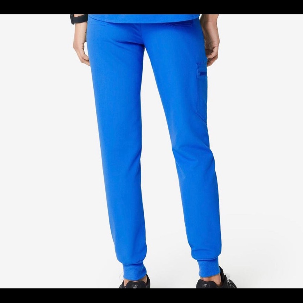 Figs scrub pants jogger